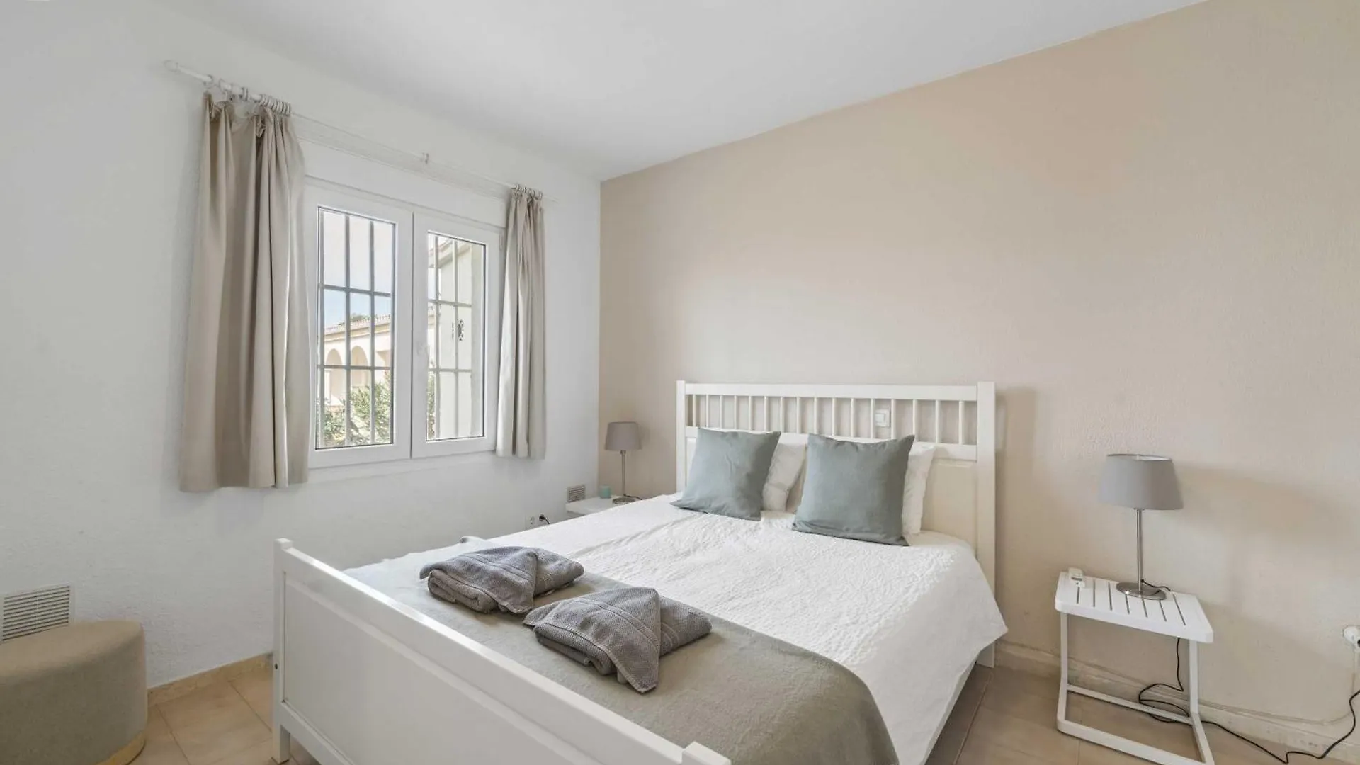 Villa 1100 Marbella Beachfront First Line
