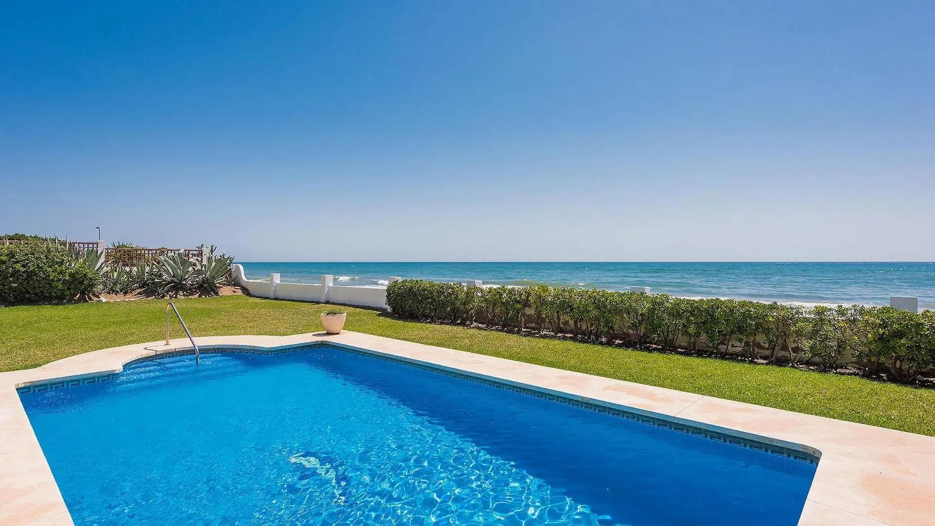 1100 Marbella Beachfront First Line 0*,  Spain