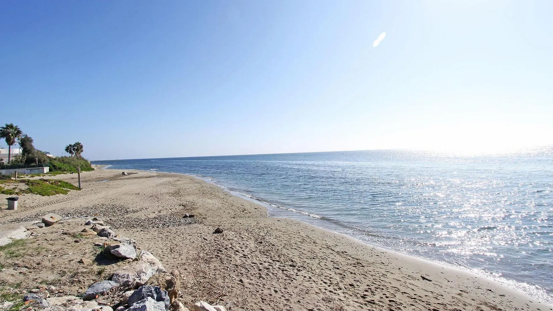 1100 Marbella Beachfront First Line
