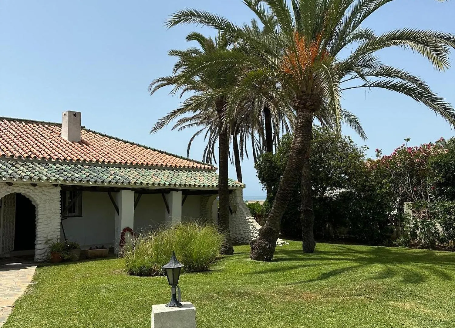 1100 Marbella Beachfront First Line Villa